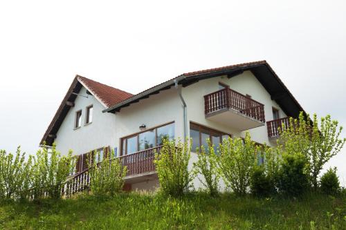 Catrnja Apartment | Apartment Smoljanac 14023a