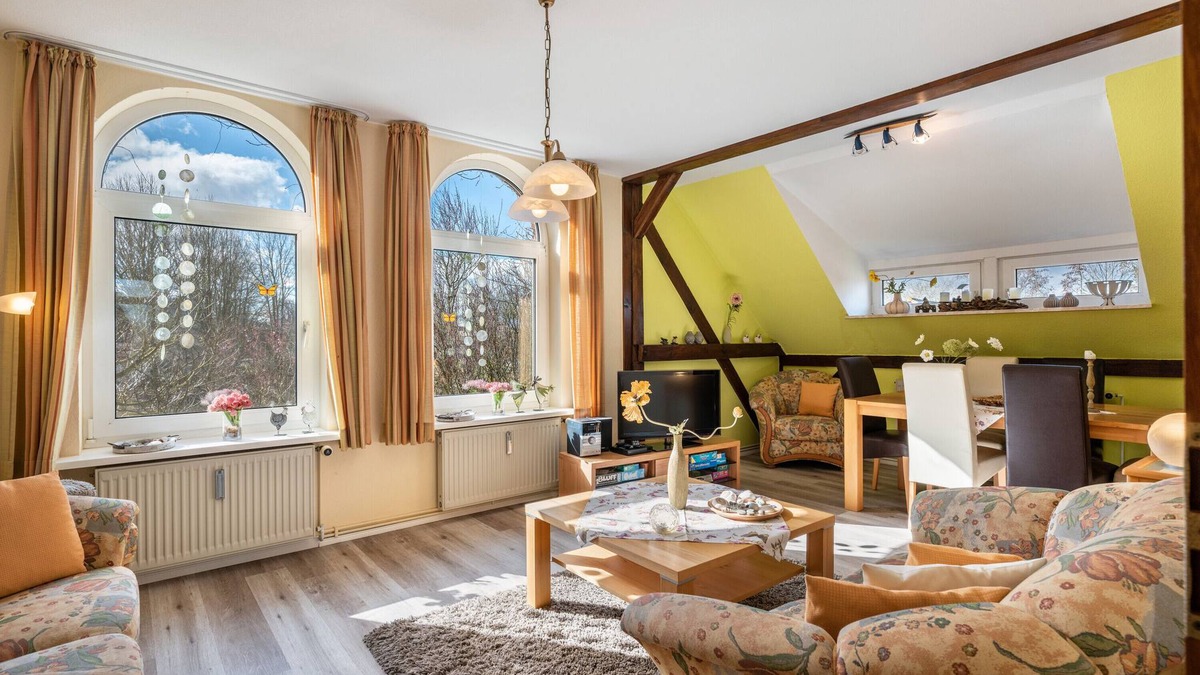 Schulp Apartment | Apartment 'Sommerwind' with Private Terrace, Shared Garden and Wi-Fi