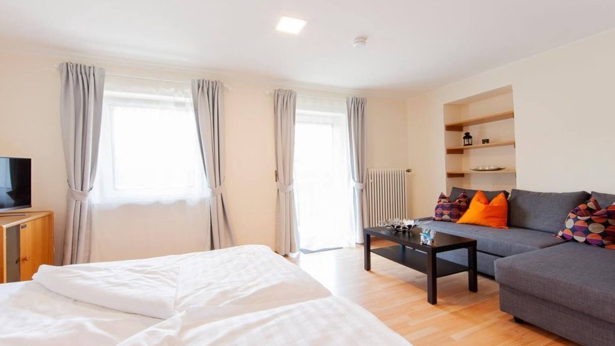 Berlingen Apartment | Apartment Sonnenschein up to 3 persons - Appartementhaus EifelAdventures