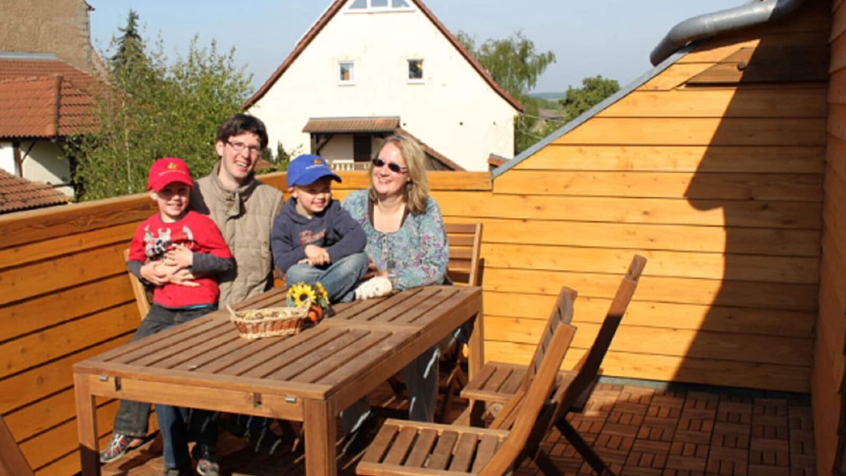 Igersheim Apartment | Apartment Sonnenwinkel for 1-5 people with a large balcony