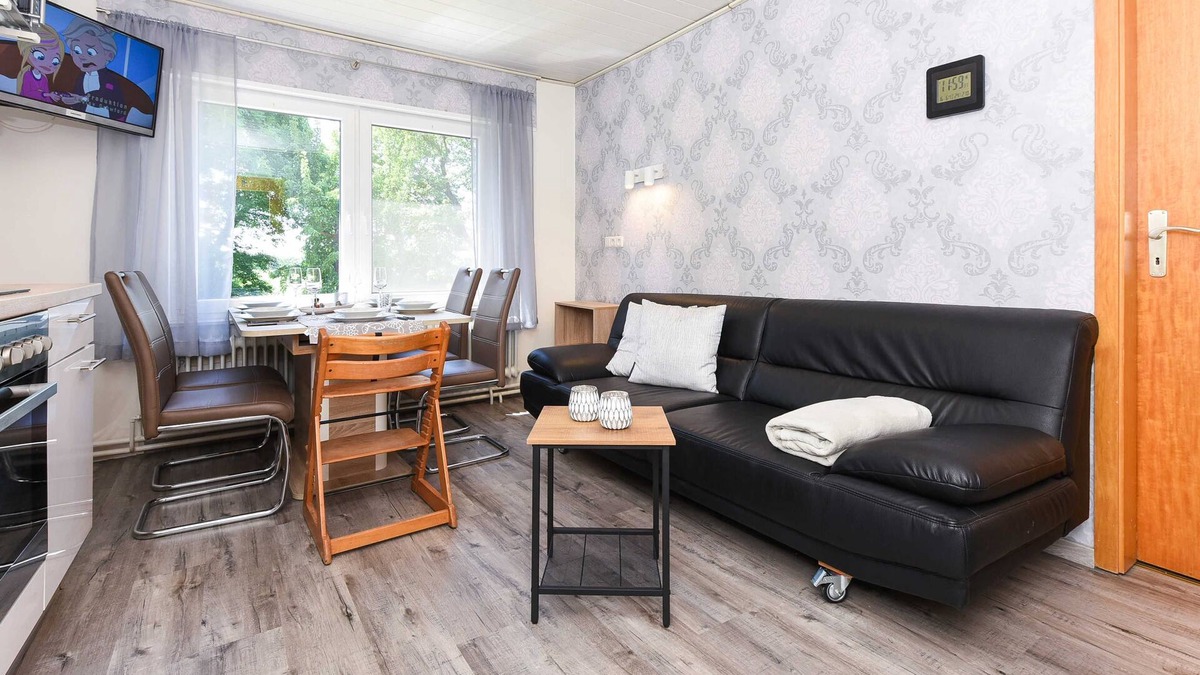 Stedesdorf Apartment | Apartment "South" - Ferienhof "Tannen"