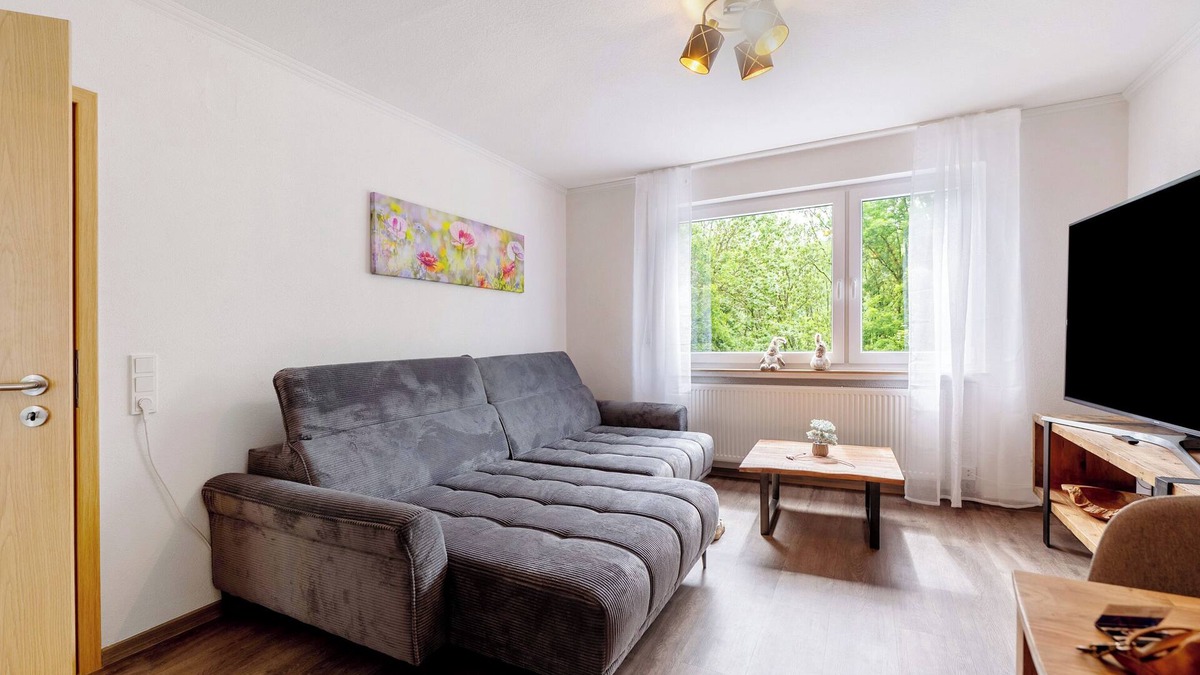 Pruem Apartment | Apartment 'St Wendel Zimmer8' with Wi-Fi