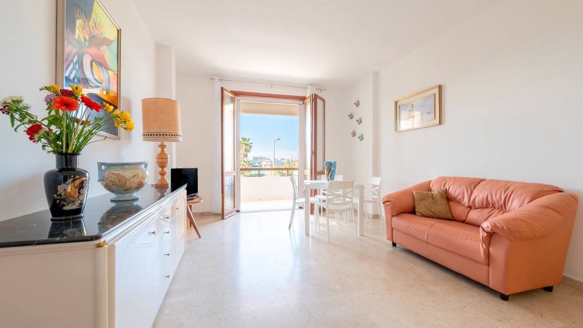 Otranto Historic Centre Apartment | Apartment 'Stella' with Sea View, Wi-Fi and Air Conditioning