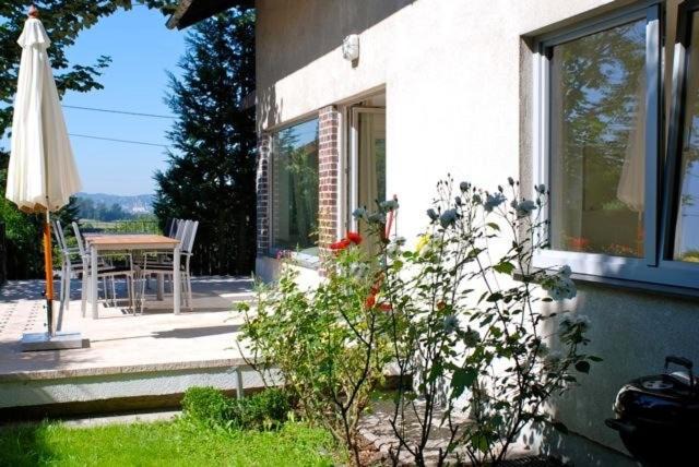 Elmberg Apartment | Apartment Sternentor
