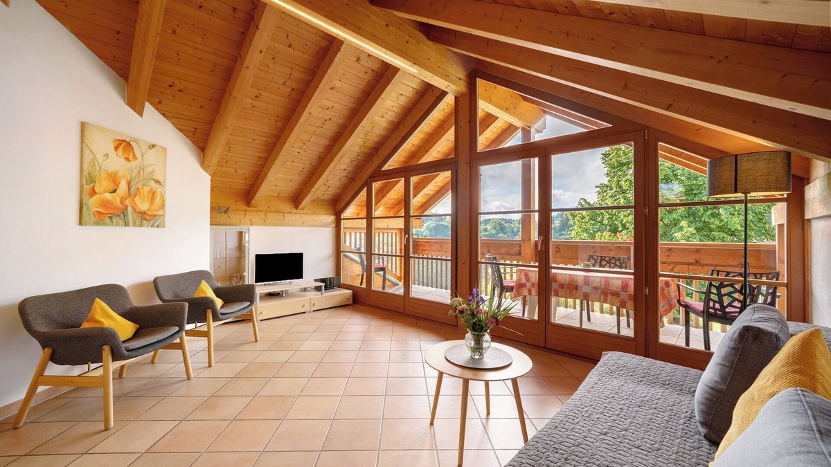 Vollan Apartment | Apartment 'Stettnerhof Penegal' with Mountain View, Terrace, Shared Garden & Wi-Fi