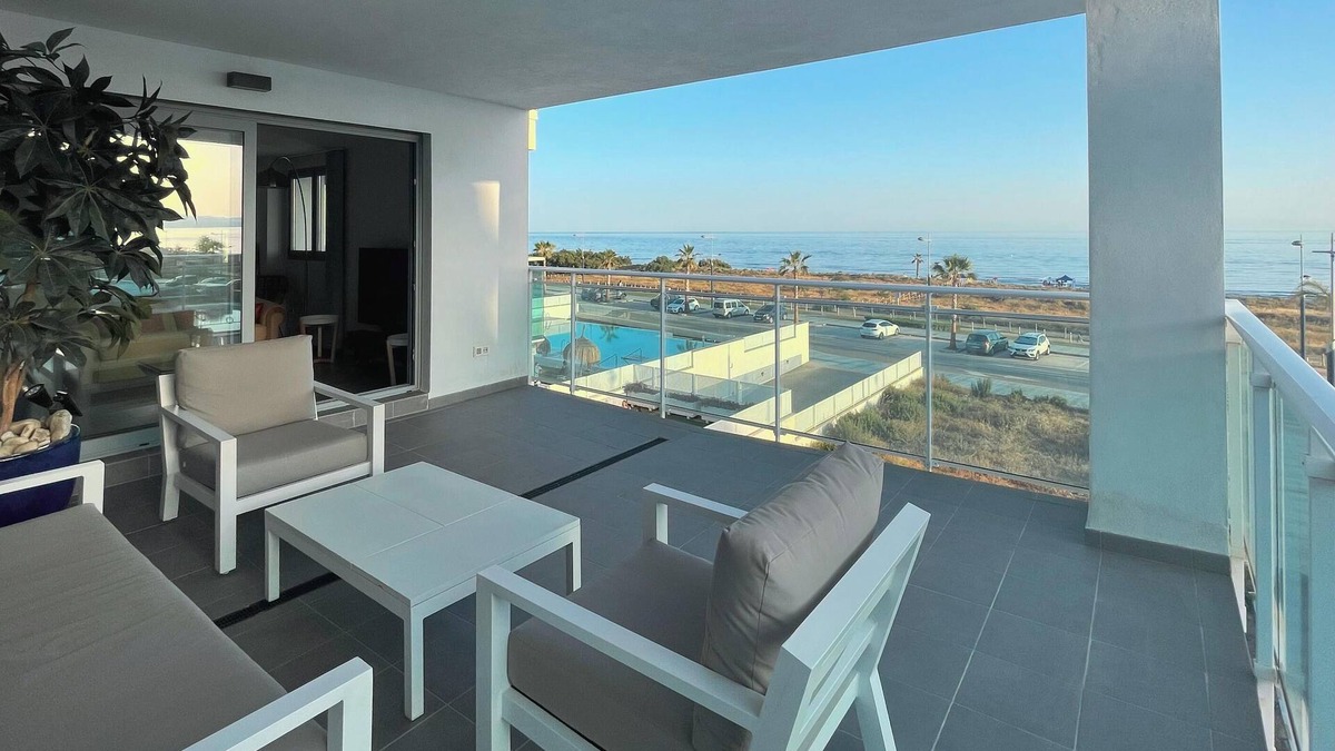 El Morche Apartment | Apartment "Sunset Duna Beach" with Sea View, Wi-Fi, Balcony & Terrace