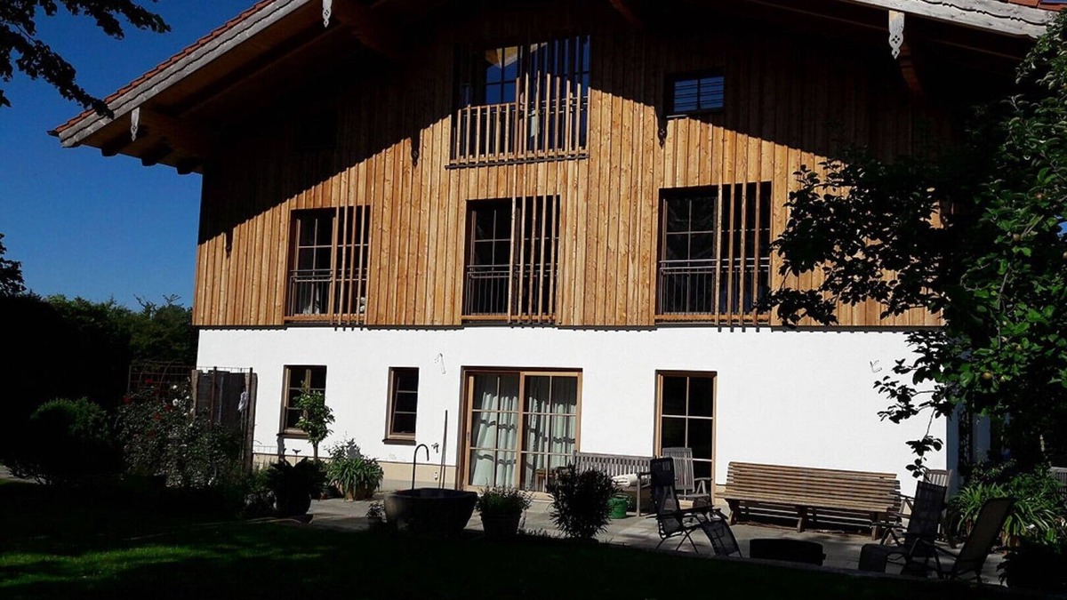 Seeon-Seebruck Apartment | Apartment "Sunset" with 90 square meters - with sauna - in the Fembacher Alm