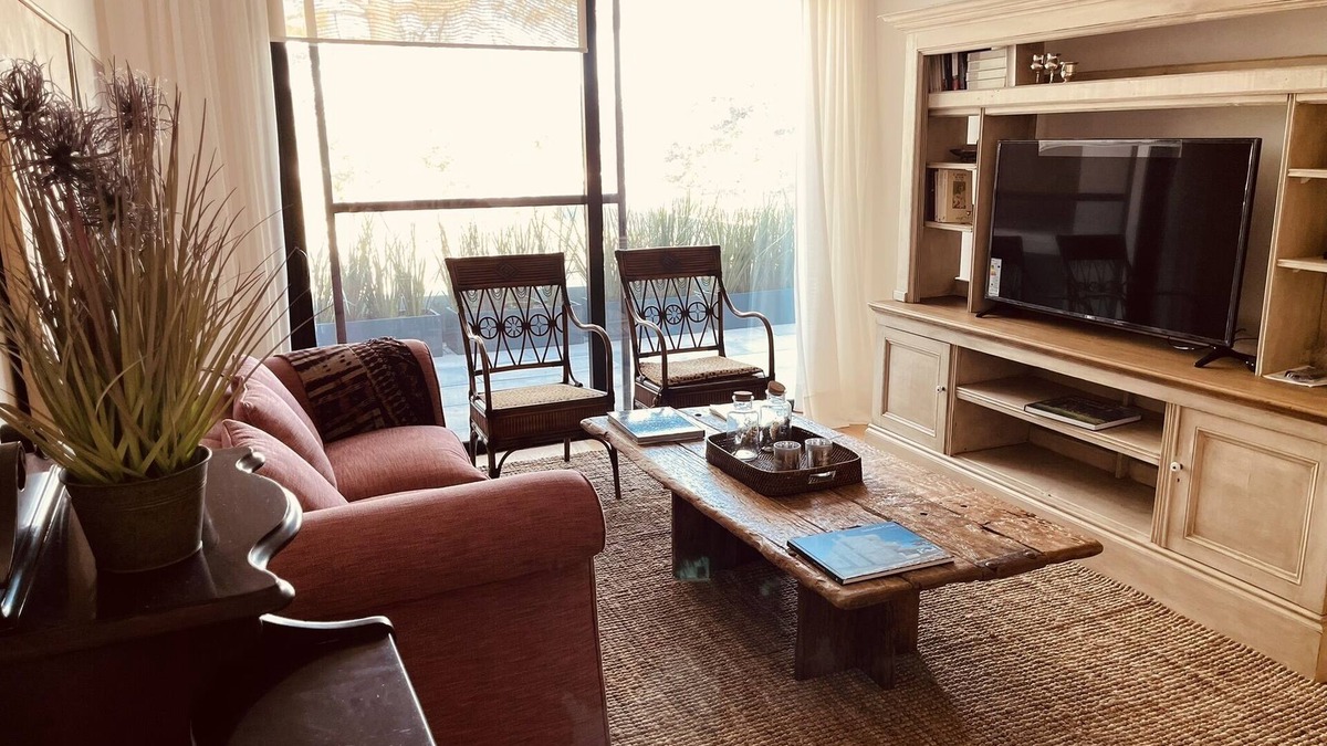 Carrasco Apartment | Apartment surrounded by pines in Montevideo