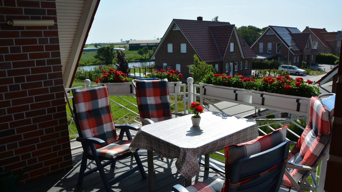 Rorichum Apartment | Apartment 'Swaalvkenüst' with Balcony and Wi-Fi