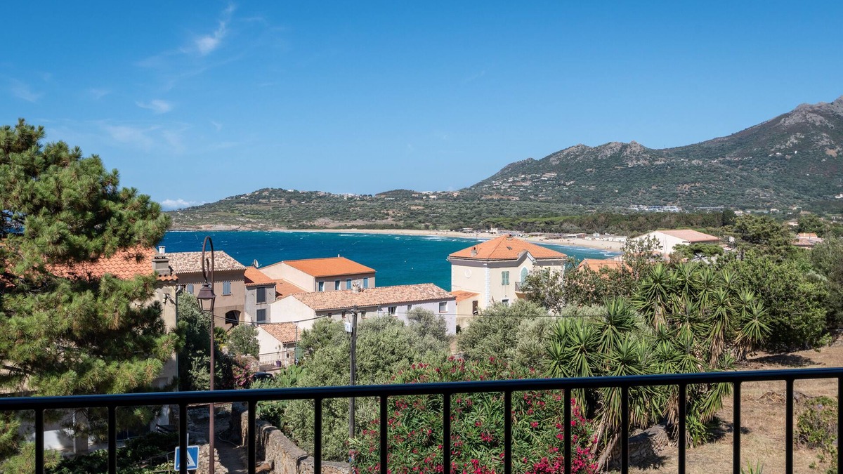 Algajola Apartment | Apartment T2 1st Floor New, a few meters from the beach
