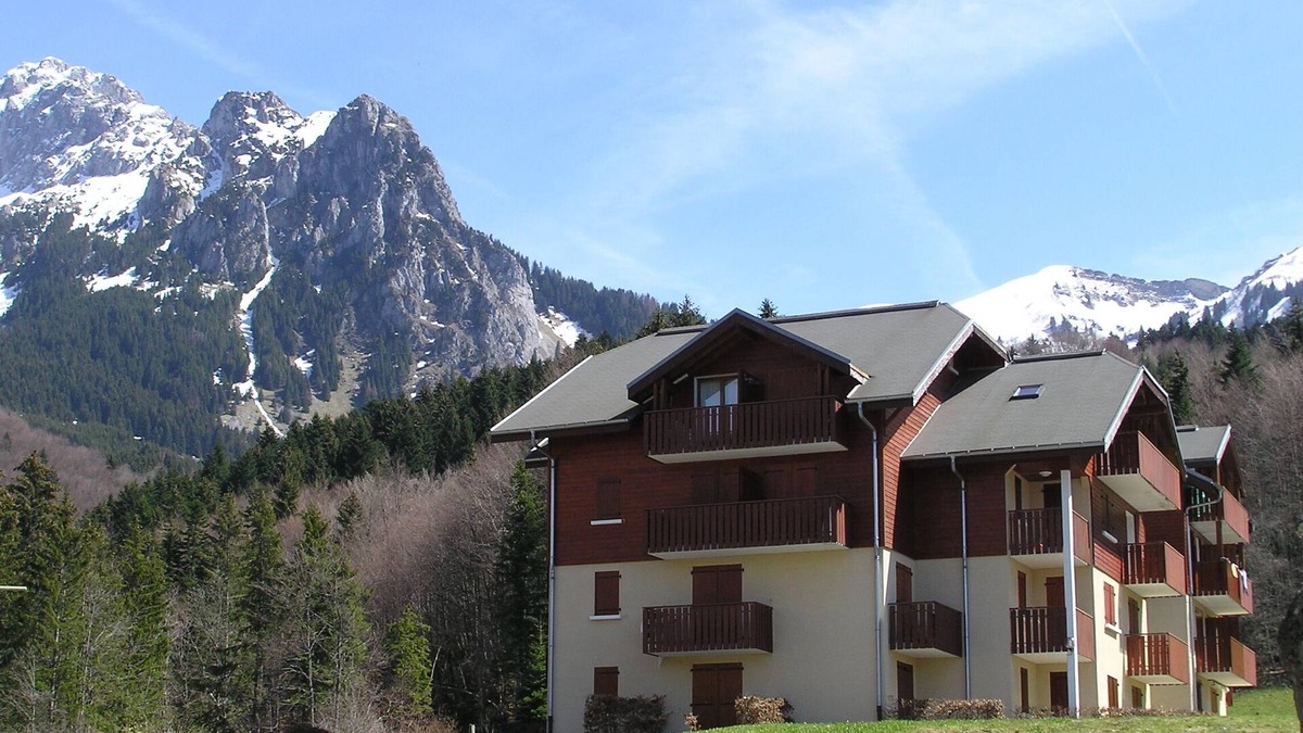 Bernex Apartment | Apartment T2 Bernex 4 persons