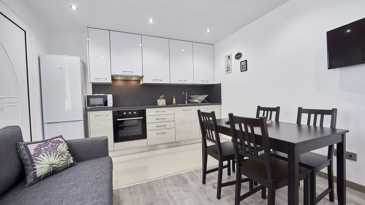 Le Pin Apartment | APARTMENT T2 IN PEACE, 1 to 4 beds, access A4/A104