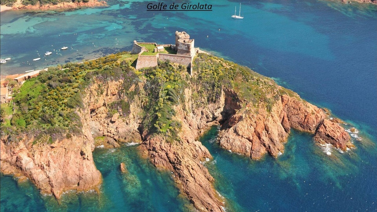 Galeria Apartment | Apartment T3 5 people in residence of 2000 m2, 500m from the sea, 30Km Calvi