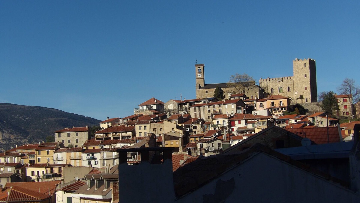 Vernet-les-Bains Apartment | Apartment T3, 65m2, sleeps 4 250m from the spa in the center of town
