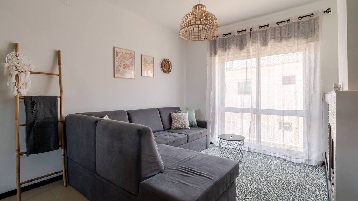 Apulia Apartment | Apartment 'T3' with Shared Terrace, Shared Garden and Wi-Fi