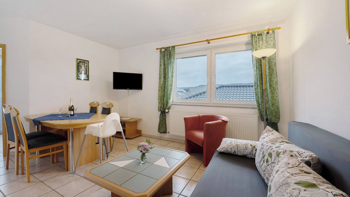 Thornich Apartment | Apartment 'Tabaluga' with Mountain View, Private Garden and Wi-Fi