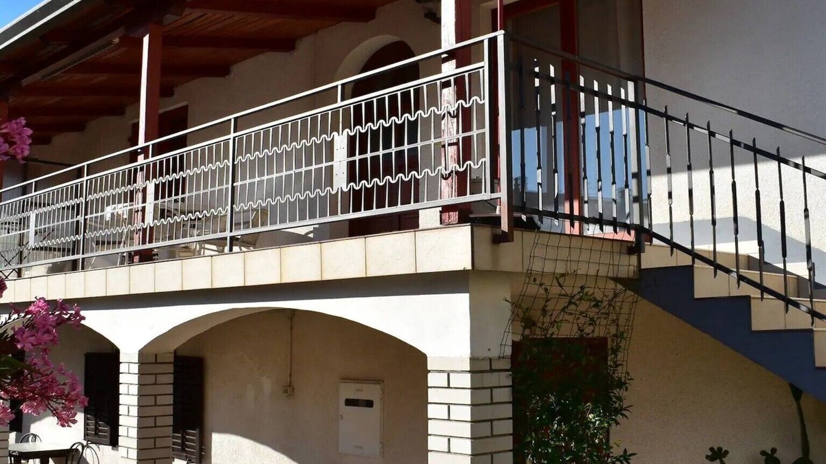Dajla Apartment | Apartment Take a Look - Three Bedroom Apartment with Terrace