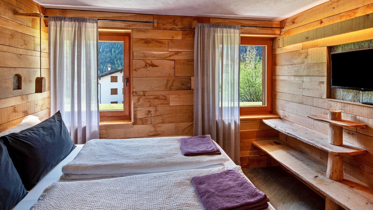Pie Falcade Apartment | Apartment 'Tana Del Picchio' with Mountain View, Shared Garden and Wi-Fi