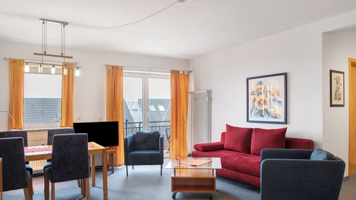 Oberhof Apartment | Apartment 'Tannenblick 2-4' with Mountain View, Balcony and Wi-Fi