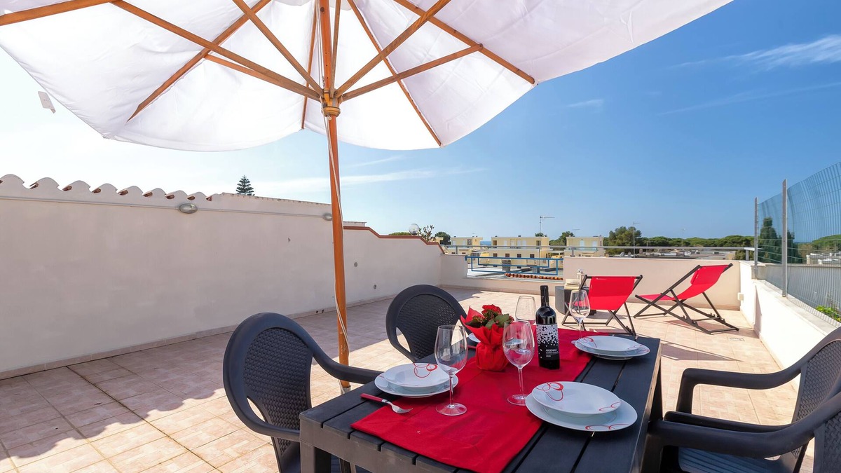 Lido Apartment | Apartment 'Terrace with Sea View and Barbecue' with Sea View, Wi-Fi and Air Conditioning