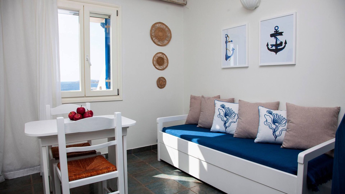 Logaras Apartment | Apartment 'The Mediterranean Junior Suite' with Sea View, Wi-Fi and Air Conditioning