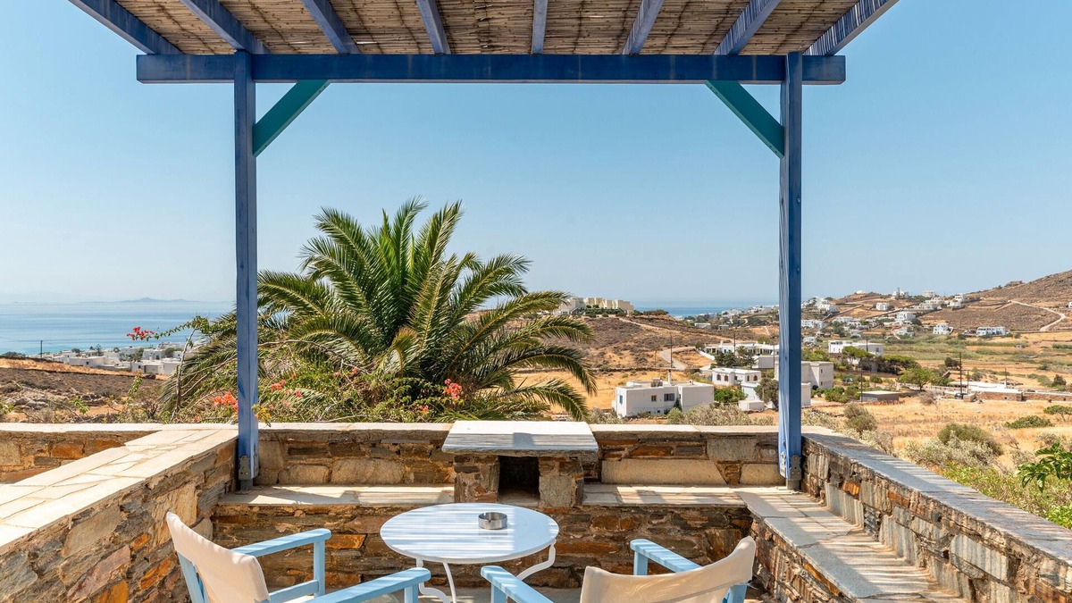 Agios Ioannis Apartment | Apartment 'Unit 2' with Sea View, Wi-Fi and Air Conditioning