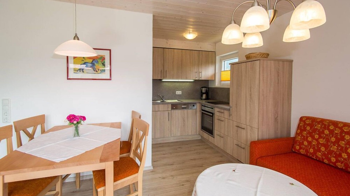 Ruhpolding Apartment | Apartment Unternberg 43sqm, 1 bedroom, living room, kitchen, balcony