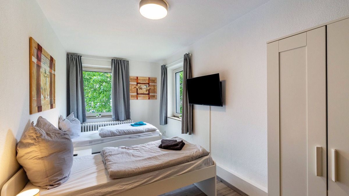 Blumenviertel Apartment | Apartment 'Urbanes Nest, ideal für Entdecker' with Wi-Fi