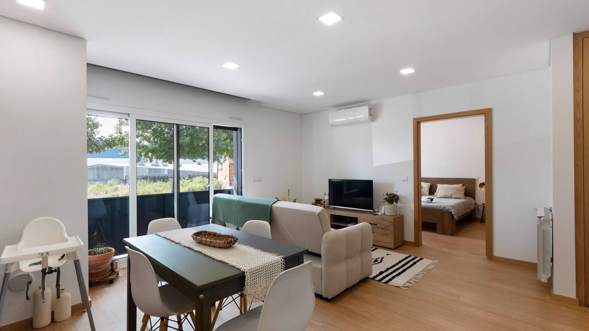 Macieira de Cambra Apartment | Apartment 'Vale Viver' with Wi-Fi and Air Conditioning