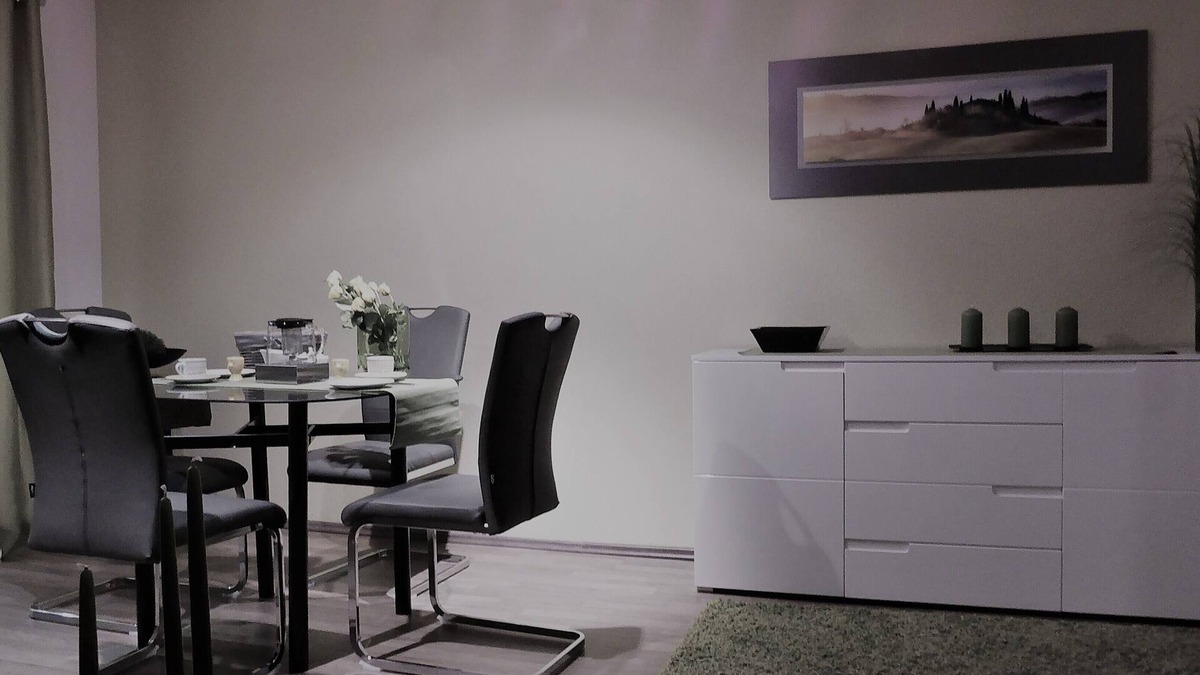 Friedrichstadt Apartment | Apartment " Valentina ", lovingly furnished, central location.