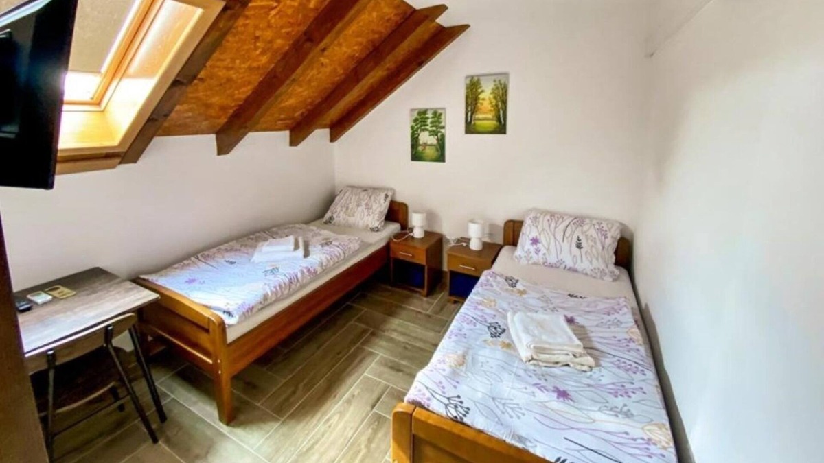 Vrbanja Apartment | Apartment Verde - rooms with private bathrooms: R2(2) - Vrbanja, Continental Croati, Croatia