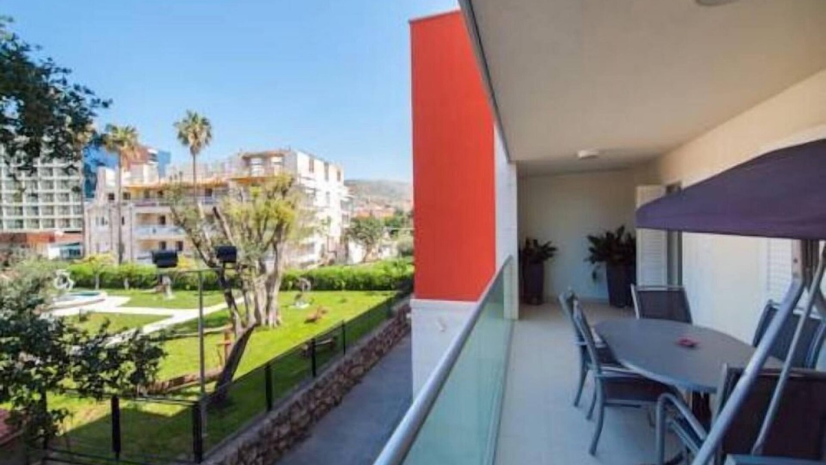 Lapad Apartment | Apartment Vesna - Superior Three Bedroom Apartment with Balcony