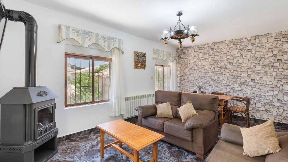 Calar de la Santa Apartment | Apartment 'Villacalar Il' with Mountain View, Private Garden and Wi-Fi