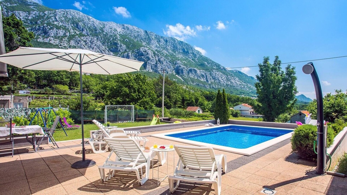 Gata Apartment | Apartment Villa Antony private heated pool, gym, quiet- mountain environment