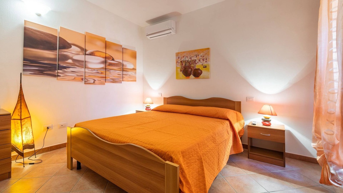Pula House | Apartment “Villetta Nora” Close to the Beach with Air Conditioning and Terrace