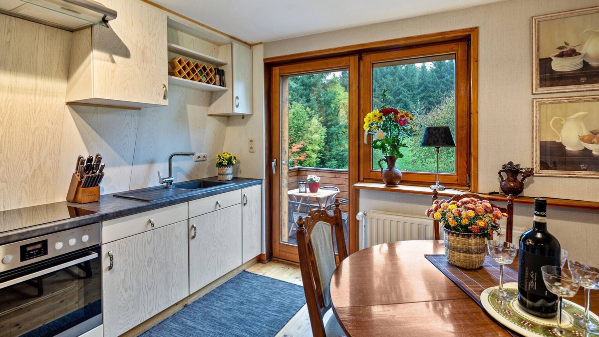 Feldatal Apartment | Apartment 'Vogelsberger Cosy Home 2og Und 1og' with Balcony and Wi-Fi