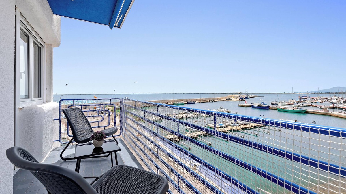 L'Ampolla Apartment | Apartment 'Vora Port' with Sea View, Wi-Fi and Air Conditioning