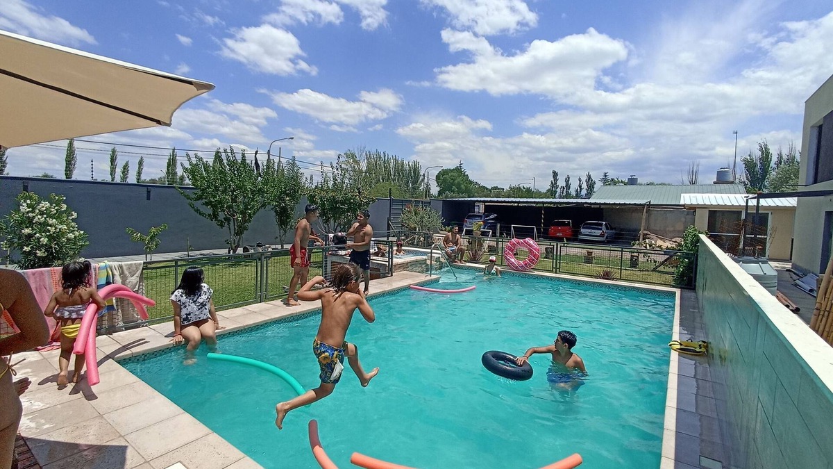 Maipu Apartment | Apartment w/pool at wine route