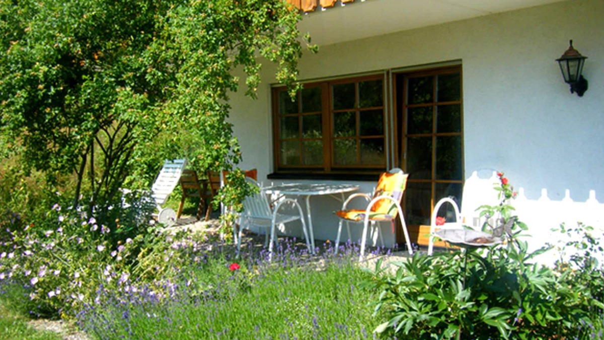 Feldberg Apartment | Apartment 'Waldhuesli Feldberg Gartengeschoss' with Private Terrace, Private Garden and Wi-Fi