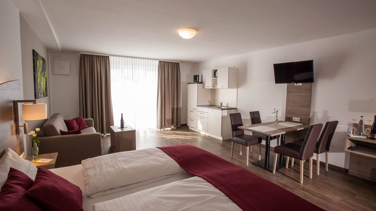 Schwabbach Bed & Breakfast | Apartment - Wein & Bett Weihbrecht