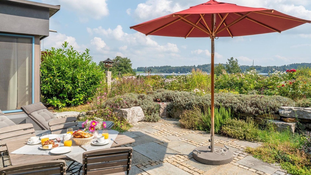 Pelham Apartment | Apartment "Wellvital" with Private Terrace & Wi-Fi