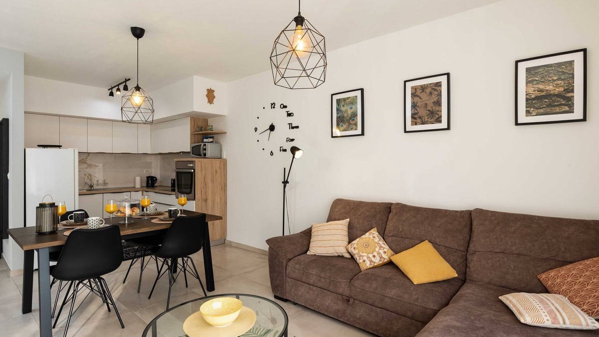 Komolac Apartment | Apartment Why Not - Two Bedroom Apartment with Balcony