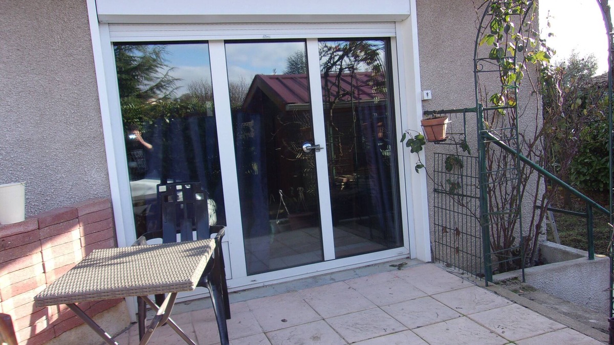 Villars-les-Dombes Apartment | Apartment with terrace, near the bird park, nearby shops