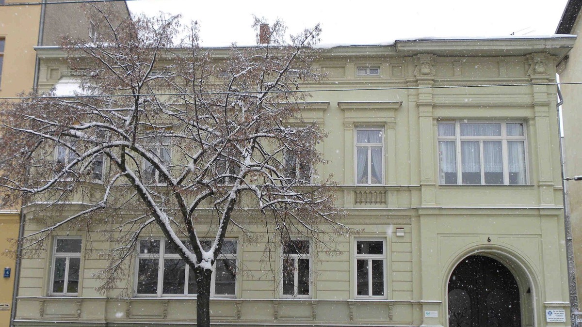 Halle Apartment | Apartment Windfuhr - Apartment Windfuhr outbuilding