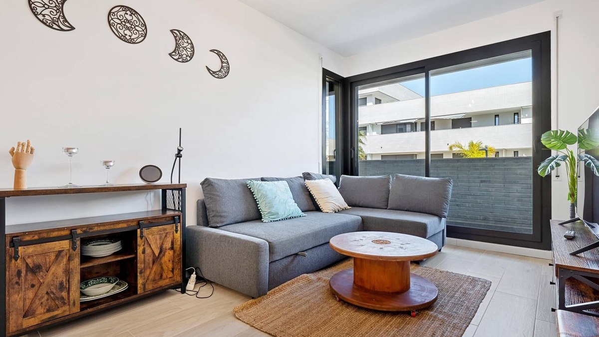 Roques Daurades Apartment | Apartment with pool, paddle tennis, pickleball, etc