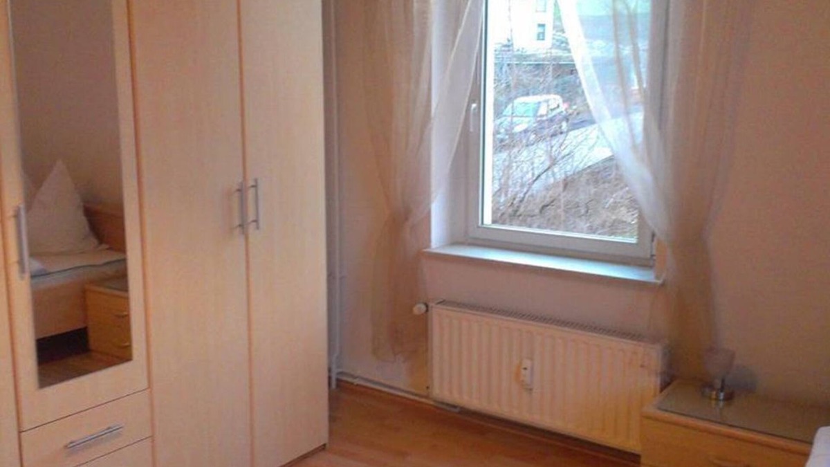 Zwickau Apartment | Apartment with 1 bedroom 2 separate bedrooms Beds - Holiday apartment Bernd Krügel