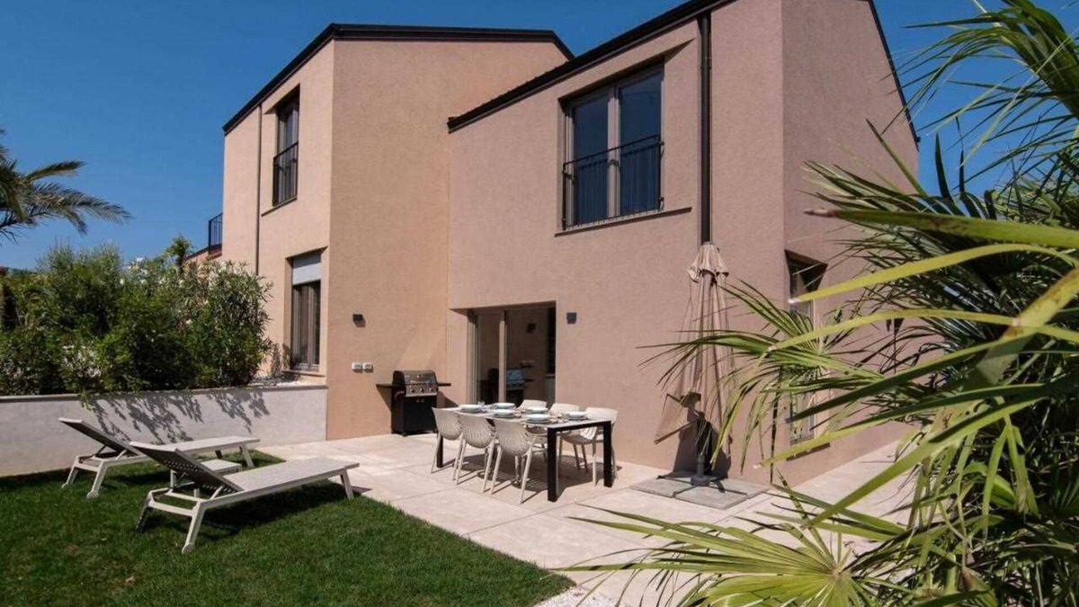 Portoroz Apartment | Apartment with 3 bedrooms, balcony and terrace Adelis