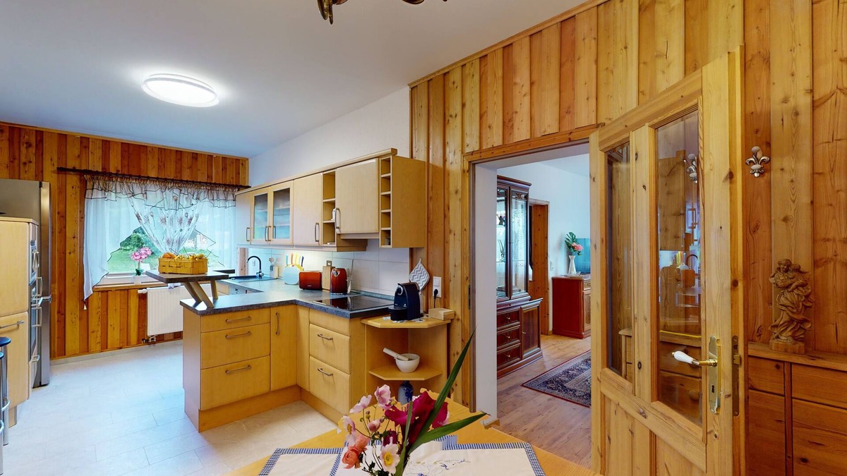 Sonneberg Apartment | Apartment with 75 sqm living space on the 1st floor