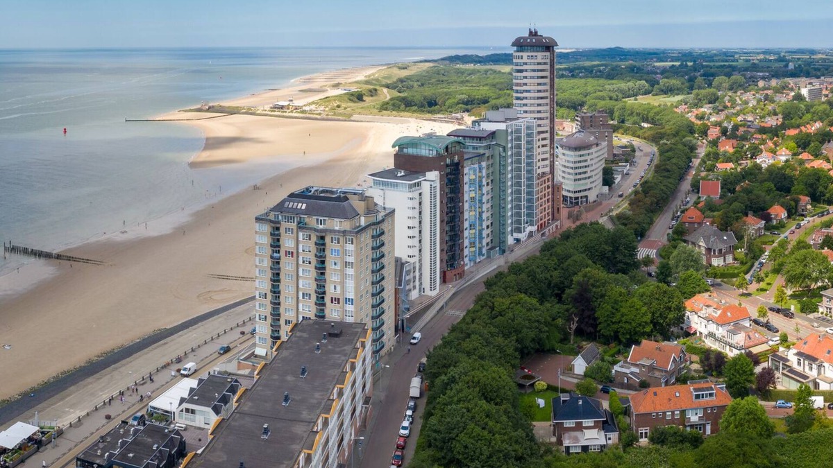 Vlissingen Apartment | Apartment with a stunning view over the Westerschelde.