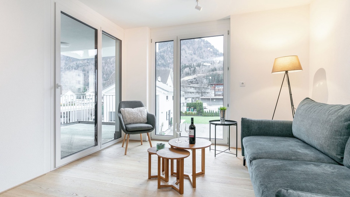 Buers Apartment | Apartment with a terrace surrounded by mountains